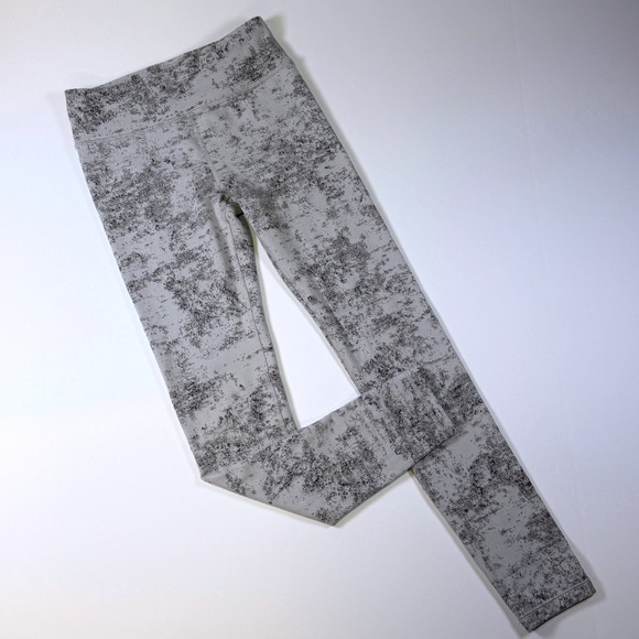 Athleta Other - Athleta Girl High Rise Textured Chit Chat Tight Gray Leggings Size L 12  259A5